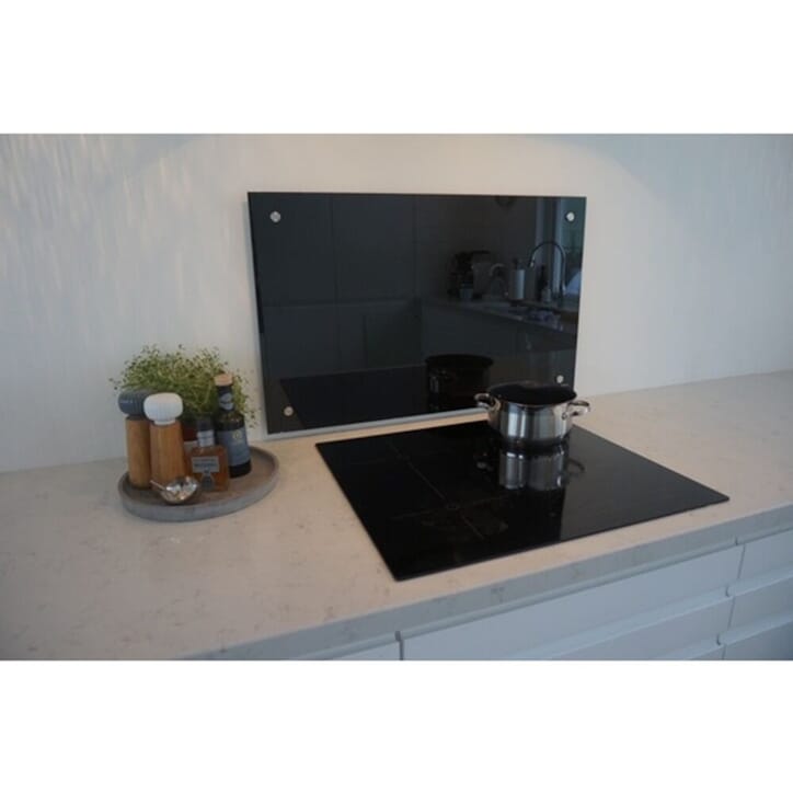 55936205 glassplate herdet svart 70x45.jpg