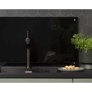 Glassplate Herdet Sort 700Mm