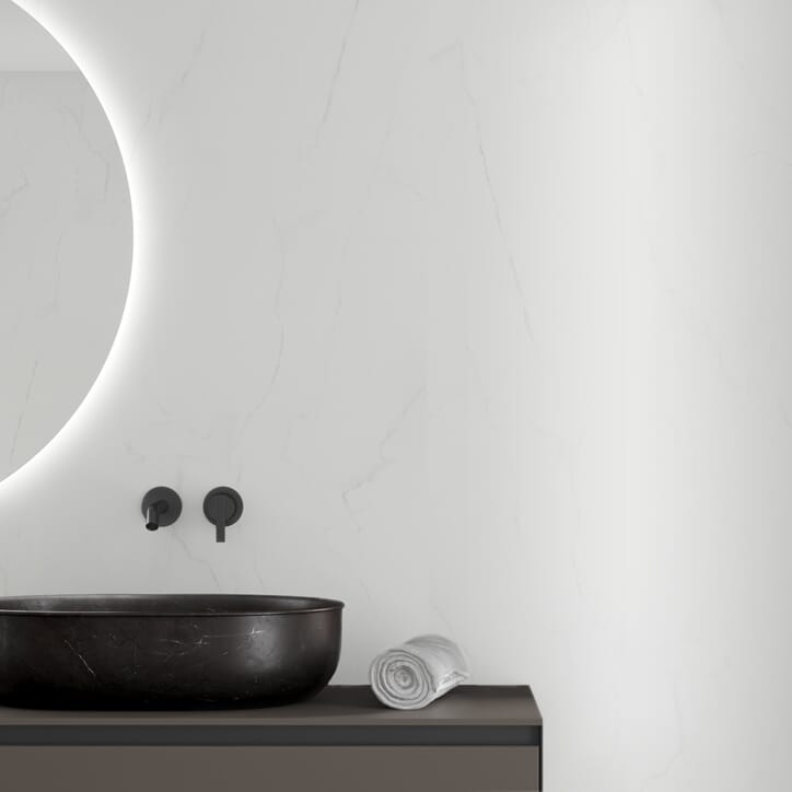 60001576 2487_BiancoMarble_M00_Bathroom_t.jpg